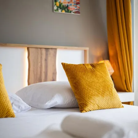 Le Sun - - Piscine Toit Terrasse- Wifi -