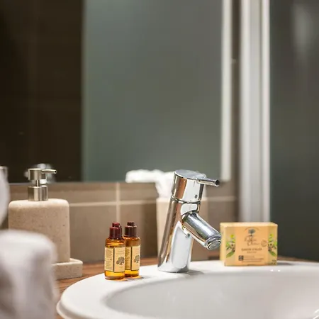 Le Sun - - Piscine Toit Terrasse- Wifi - Appartement