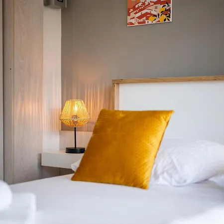 Le Sun - - Piscine Toit Terrasse- Wifi - Appartement Menton