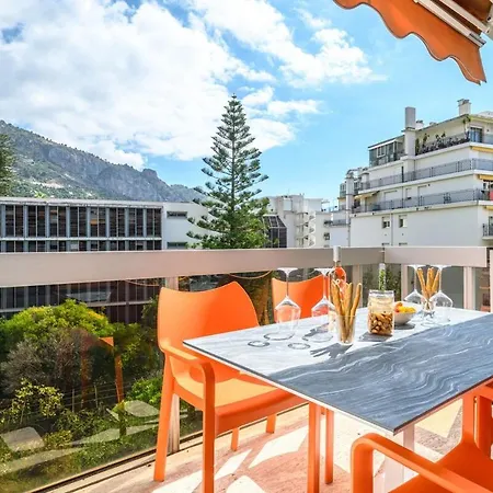 LE SUN appartement central piscine toit terrasse Menton