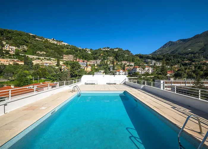 Le Sun Piscine Toit Terrasse 公寓 芒通